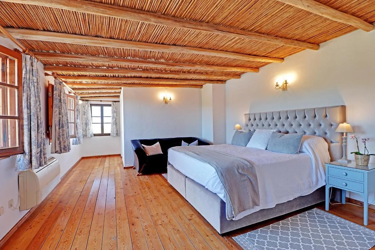 Quinta Grande De Boliqueime By Portucasa Villa
