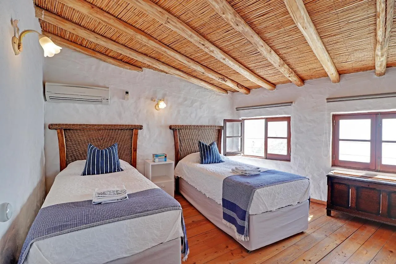 Quinta Grande De Boliqueime By Portucasa Villa 0*,